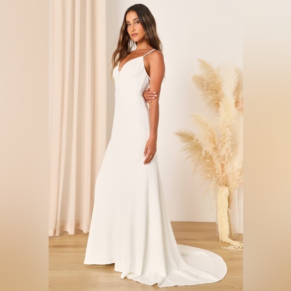 Size S - Lulusโ Confident Romance White Plunge Sleeveless Maxi Dress - Picture 3 of 8